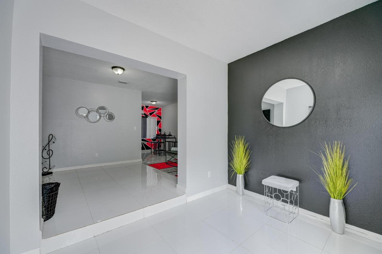 Deco Drive Miami • Near Hard Rock Stadium • South Beach • Wynwood Eksteriør bilde